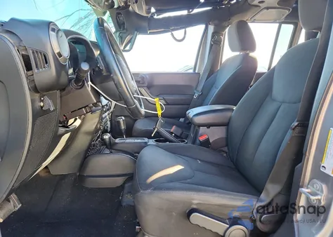 2016 Jeep Wrangler Unlimited Sport z USA, uszkodzony, nr VIN 1C4BJWDG2GL176895